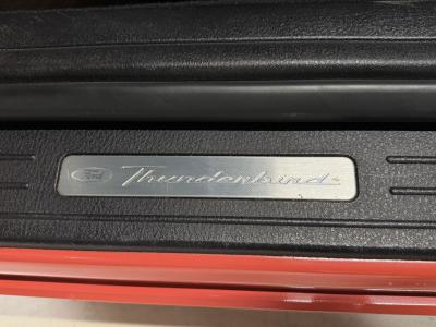 2003 Ford Thunderbird