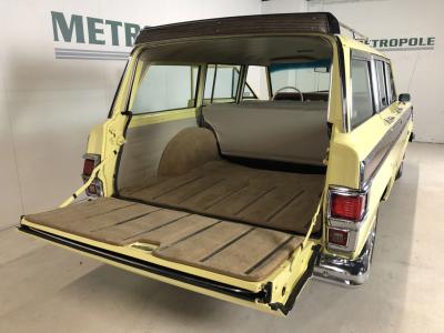 1973 Jeep Wagoneer