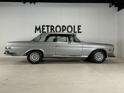 1970 Mercedes - Benz 200 series
