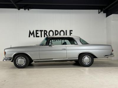 1969 Mercedes - Benz 200 series