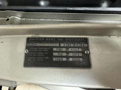 1969 Mercedes - Benz 200 series