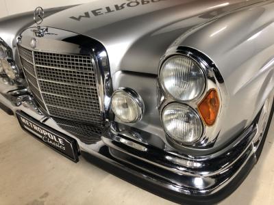 1970 Mercedes - Benz 200 series