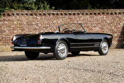 1961 Alfa Romeo 2000 Touring Spider