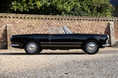 1961 Alfa Romeo 2000 Touring Spider