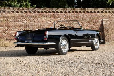 1961 Alfa Romeo 2000 Touring Spider