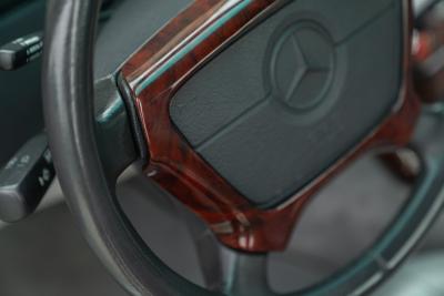 1995 Mercedes - Benz SL 320