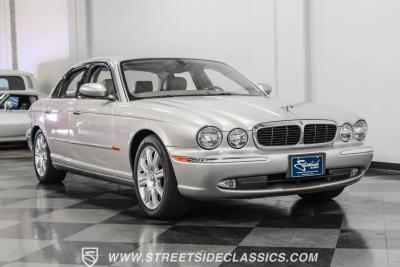 2004 Jaguar XJ8