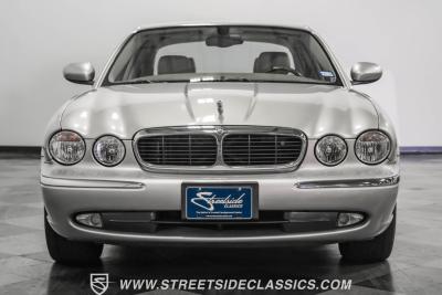 2004 Jaguar XJ8