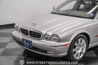 2004 Jaguar XJ8