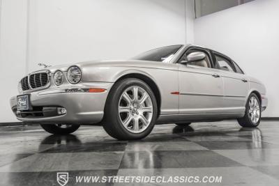 2004 Jaguar XJ8