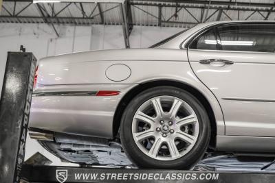 2004 Jaguar XJ8