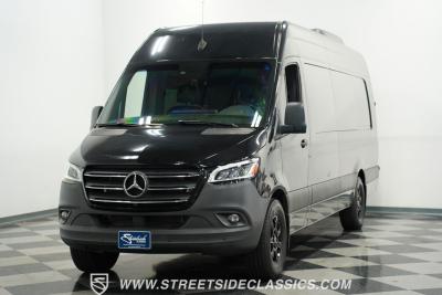 2022 Mercedes - Benz Sprinter