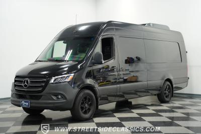 2022 Mercedes - Benz Sprinter