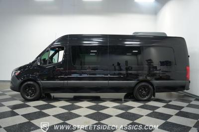 2022 Mercedes - Benz Sprinter