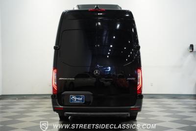 2022 Mercedes - Benz Sprinter