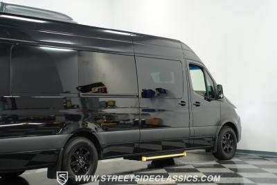 2022 Mercedes - Benz Sprinter