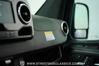 2022 Mercedes - Benz Sprinter