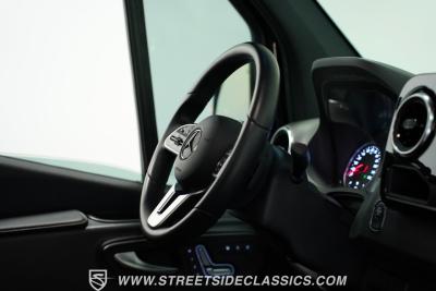 2022 Mercedes - Benz Sprinter