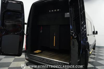 2022 Mercedes - Benz Sprinter