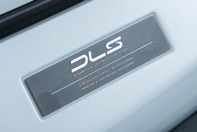 1990 Singer DLS