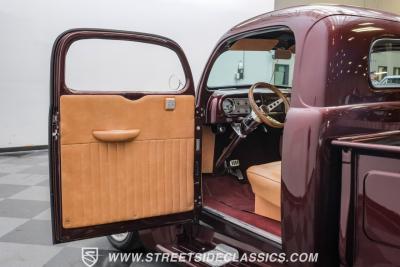 1949 Ford F-1 Restomod