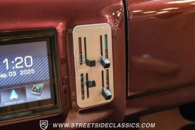 1949 Ford F-1 Restomod