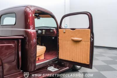 1949 Ford F-1 Restomod