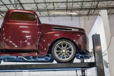 1949 Ford F-1 Restomod