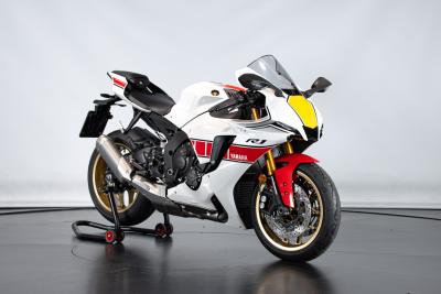 2023 Yamaha R1 60&deg;th ANNIVERSARIO