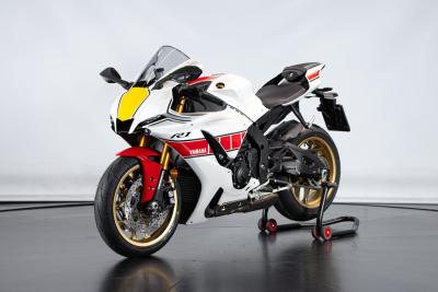 2023 Yamaha R1 60&deg;th ANNIVERSARIO