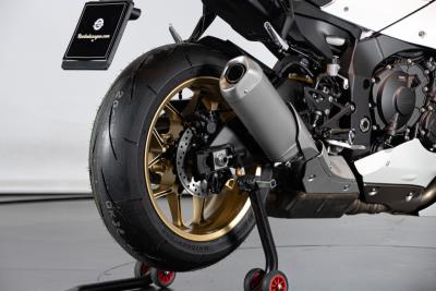 2023 Yamaha R1 60&deg;th ANNIVERSARIO
