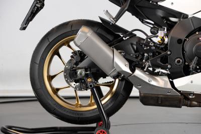 2023 Yamaha R1 60&deg;th ANNIVERSARIO