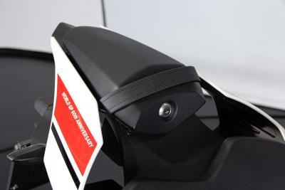 2023 Yamaha R1 60&deg;th ANNIVERSARIO