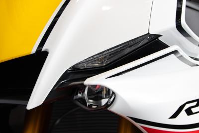 2023 Yamaha R1 60&deg;th ANNIVERSARIO