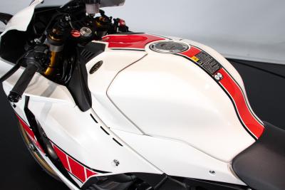 2023 Yamaha R1 60&deg;th ANNIVERSARIO