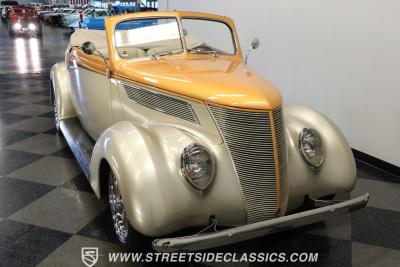 1937 Ford Cabriolet Rumble Seat