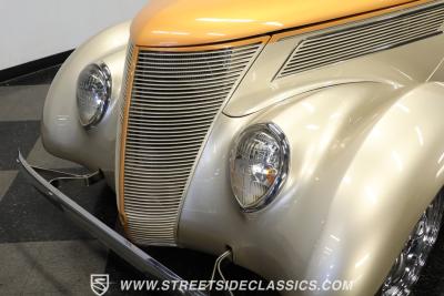 1937 Ford Cabriolet Rumble Seat