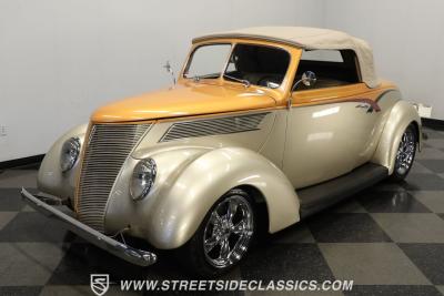 1937 Ford Cabriolet Rumble Seat