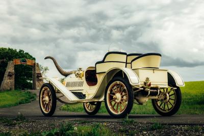 1907 Premier Model 24