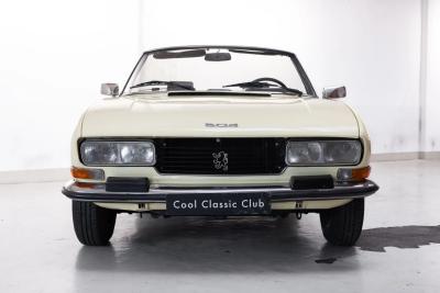 1975 Peugeot 504 Cabriolet 2.7 V6