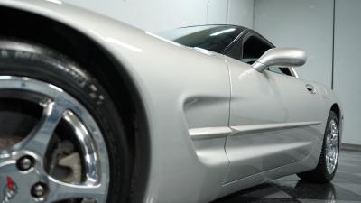 2004 Chevrolet Corvette