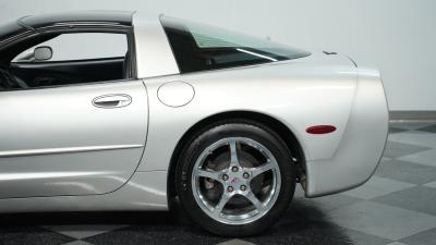 2004 Chevrolet Corvette