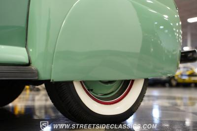 1941 Ford Super Deluxe