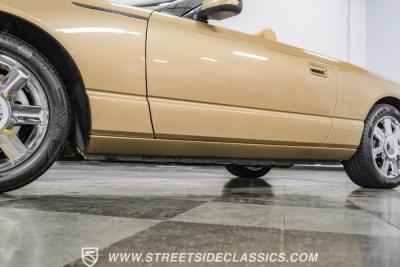 2005 Ford Thunderbird