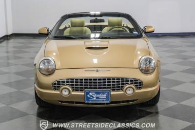 2005 Ford Thunderbird