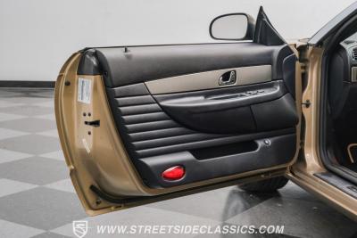 2005 Ford Thunderbird