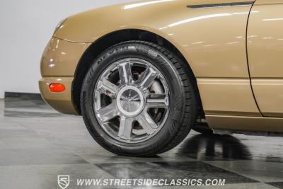 2005 Ford Thunderbird