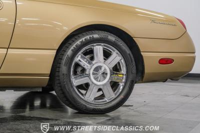 2005 Ford Thunderbird