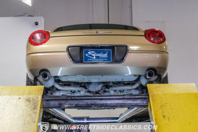 2005 Ford Thunderbird