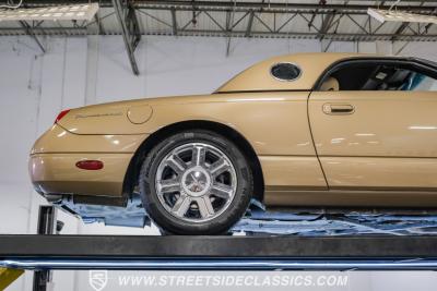 2005 Ford Thunderbird